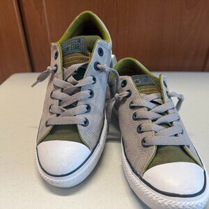 Converse Chuck Taylor All Star Street  Kids Shoe Youth Size 6